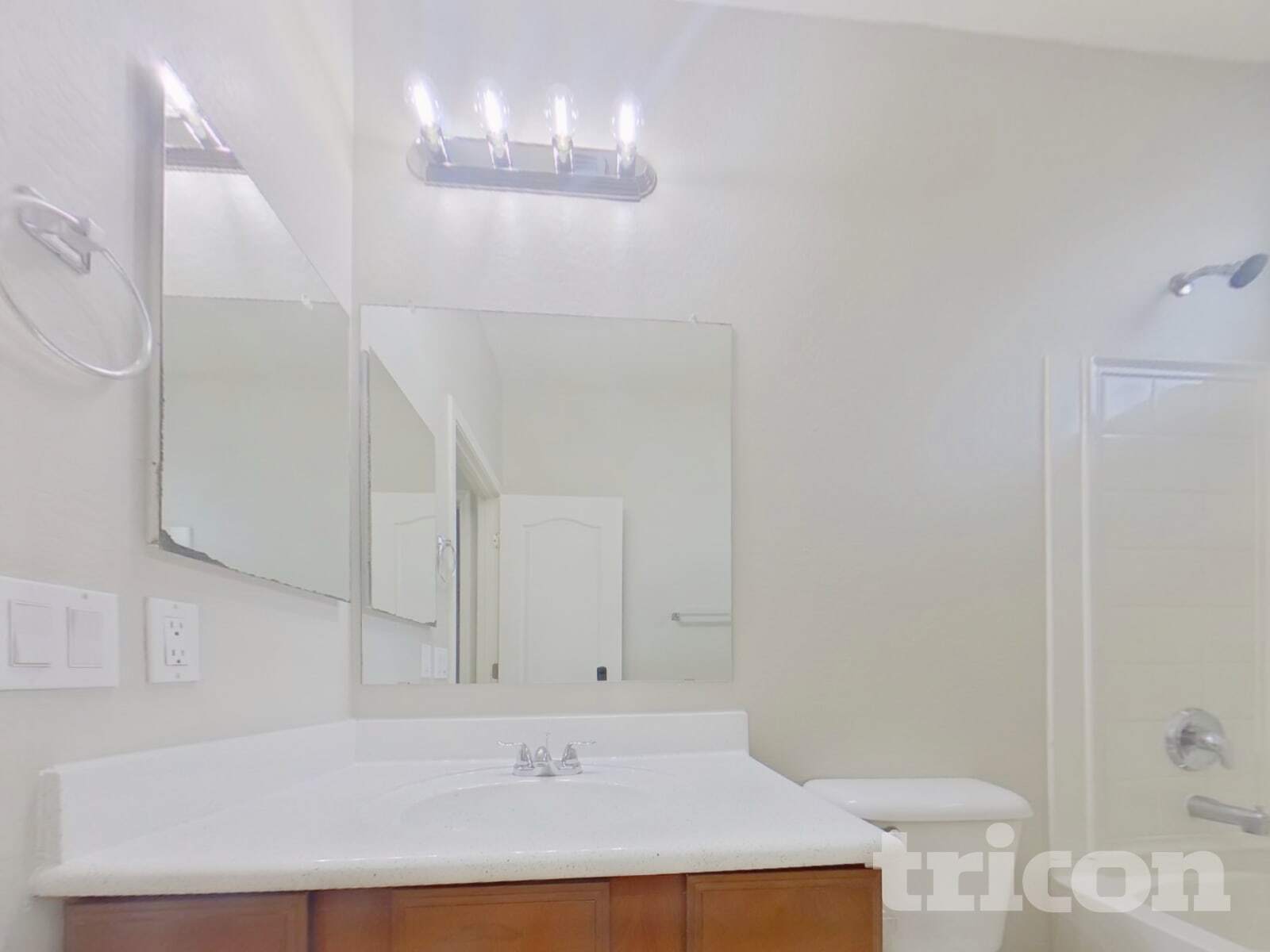 Building Photo - 17328 W Morning Glory St