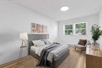 Building Photo - 303 Broadway