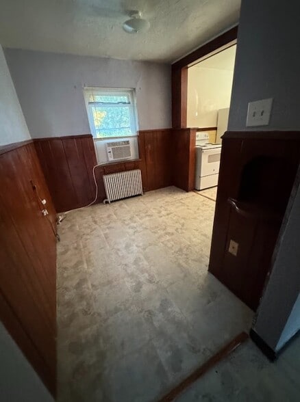 Large dining area for family gathering and meals - 3126 Bracken Woods Ln