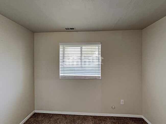 Building Photo - 2056 N 850 W