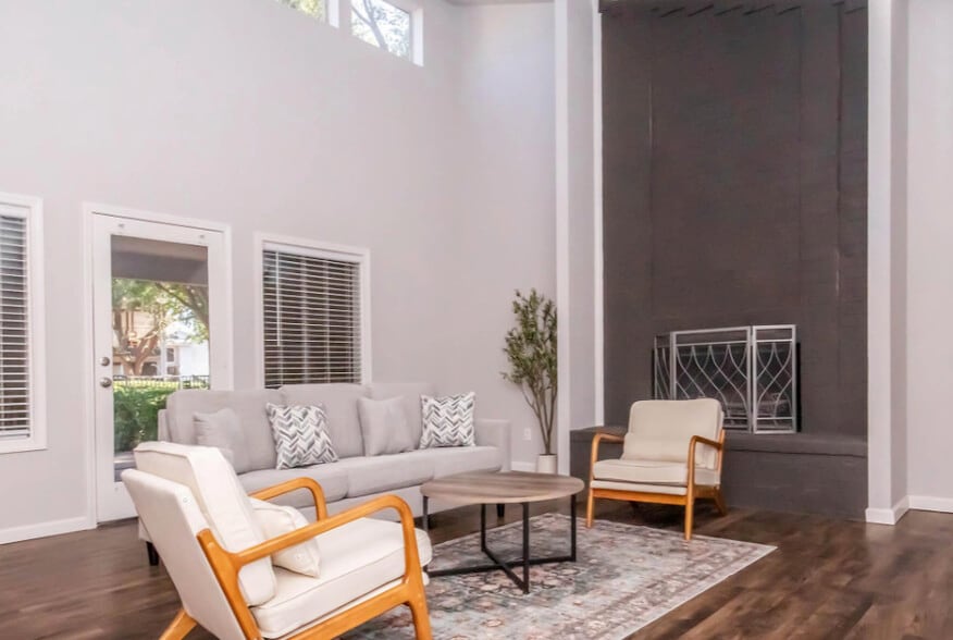 Primary Photo - Meridian Park Apartments