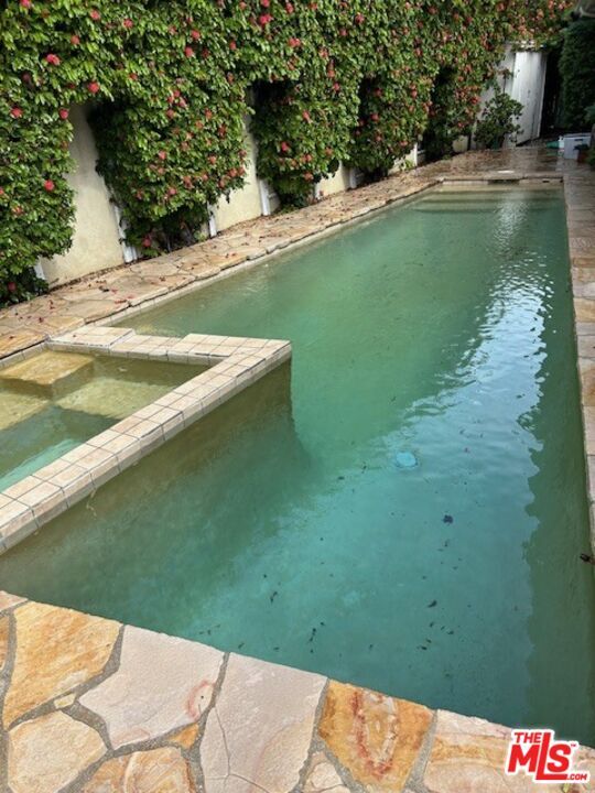 Building Photo - 1939 Westridge Terrace