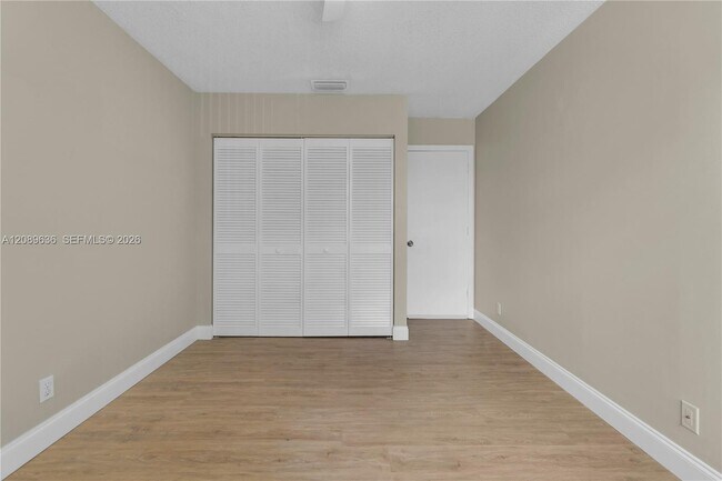 Building Photo - 8291 SW 44th Pl