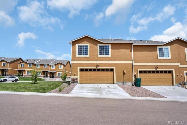 Building Photo - 7543 Red Fir Pt