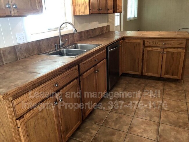 Building Photo - 310 S Audubon Blvd