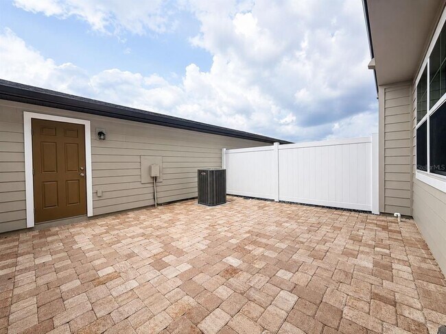 Building Photo - 17374 Sweet Moro Dr