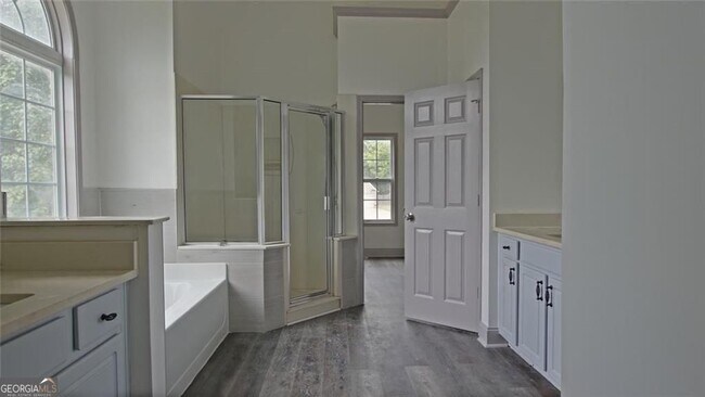 Building Photo - 9195 Hannahs Crossing Dr