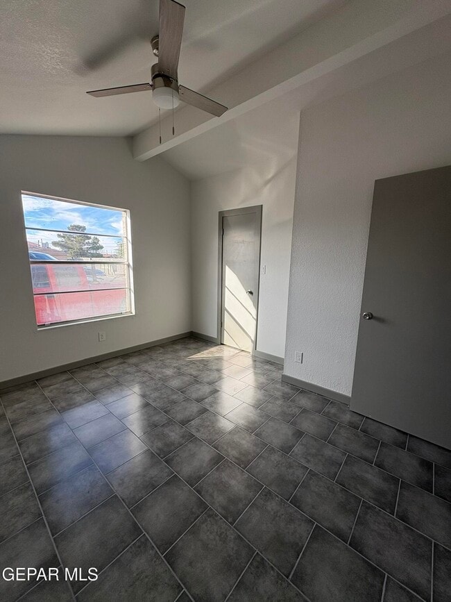 Building Photo - 11415 Sundrop Ct