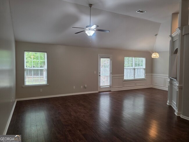 Building Photo - 57 Tranquil Pl