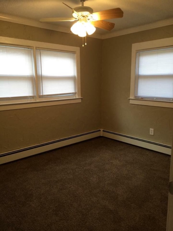 Building Photo - 3799 Fieldview Ave