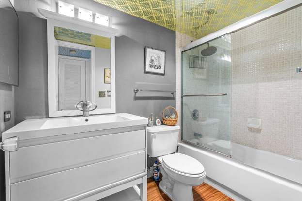 Building Photo - 4070 Tivoli Ct