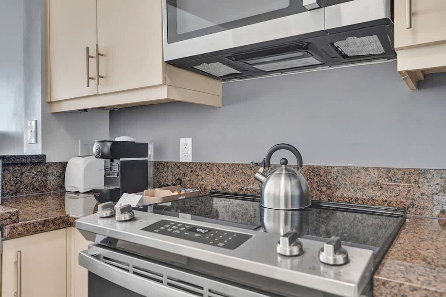 Building Photo - 2889 McFarlane Rd