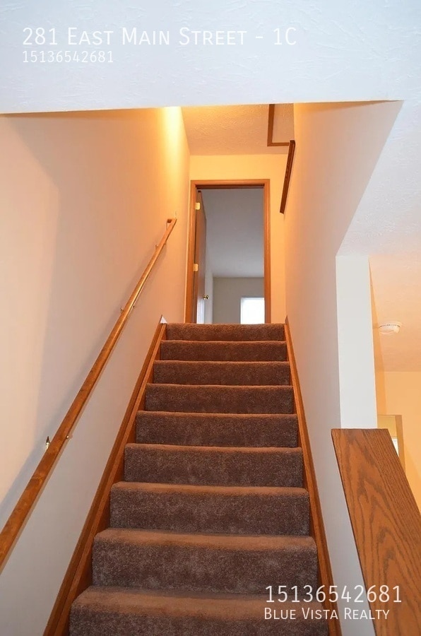 Building Photo - 281 E Main St