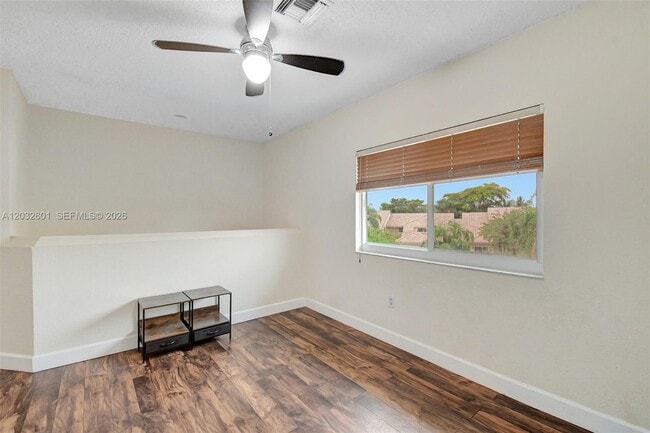 Building Photo - 16339 Malibu Dr