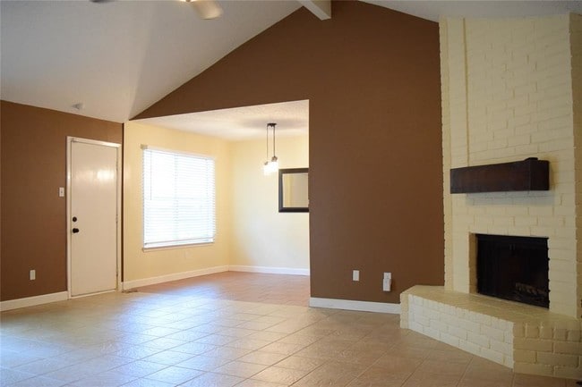 Building Photo - 6619 Kearney Dr