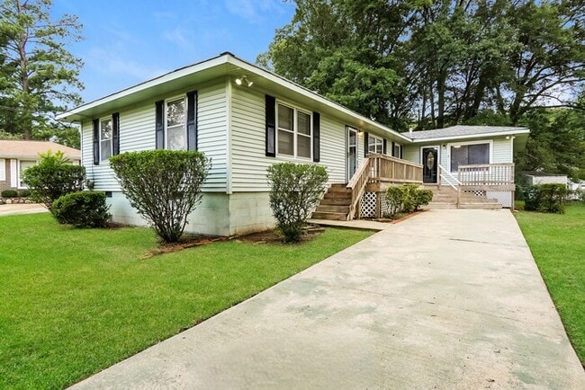 Building Photo - 3336 Berry Dr