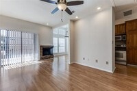 Building Photo - 3909 Rawlins St