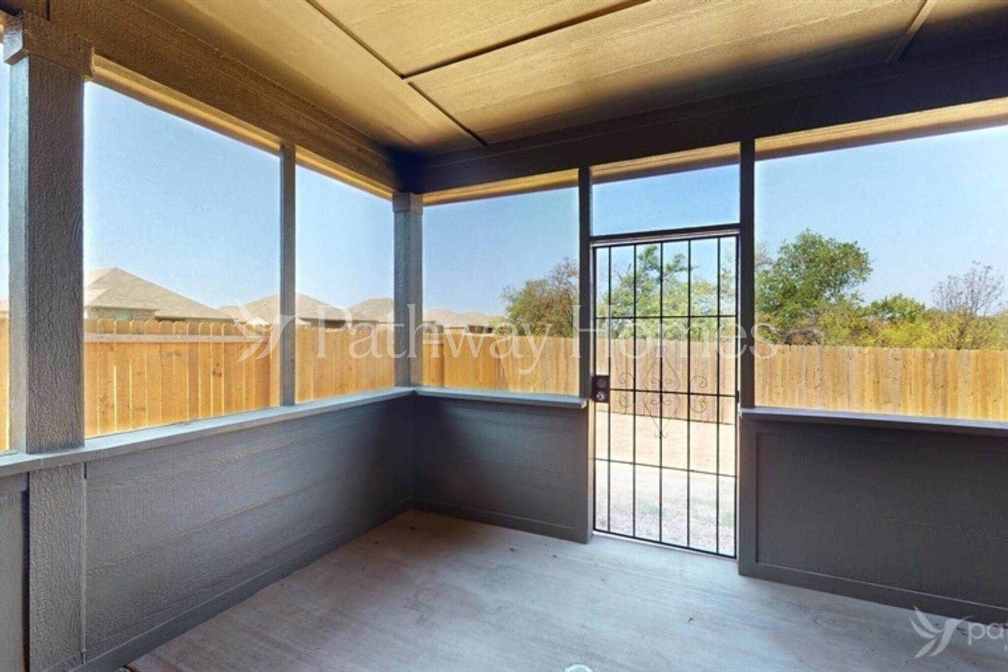 Building Photo - 1712 Blue Water Ct