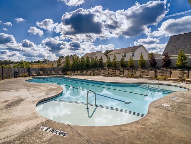 Building Photo - 214 Lake Vista Dr