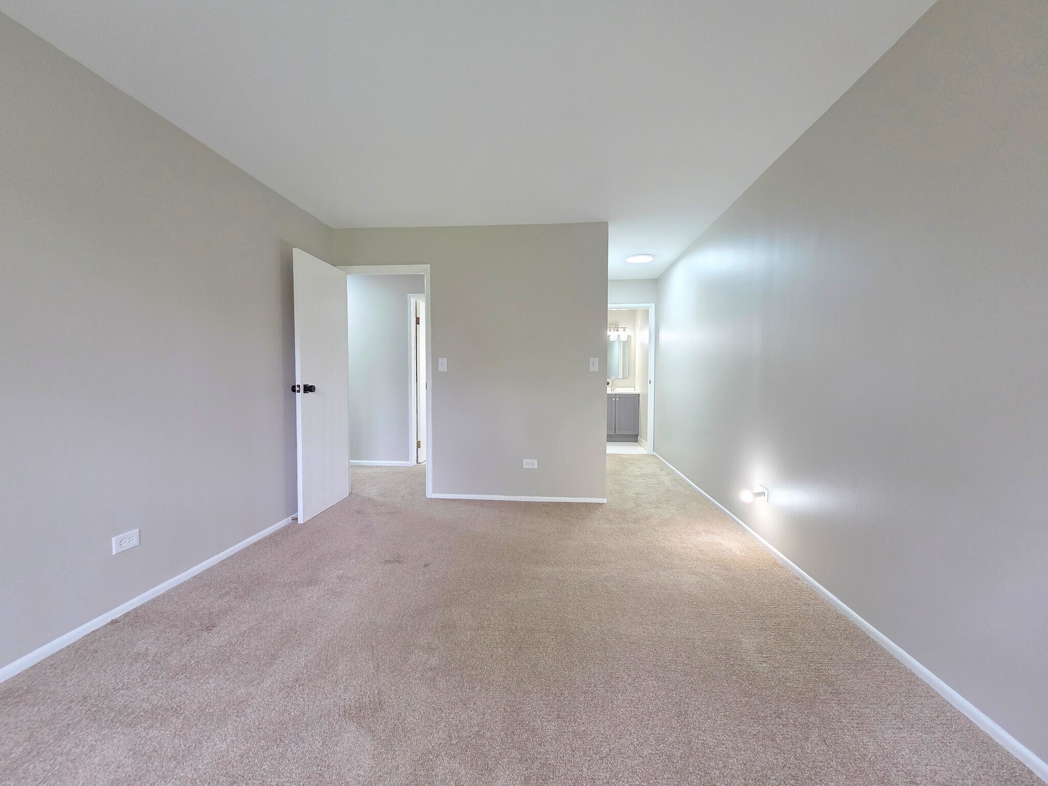 Building Photo - 1473 N Winslowe Dr