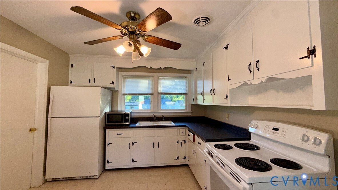 Building Photo - 5630 Boynton Pl