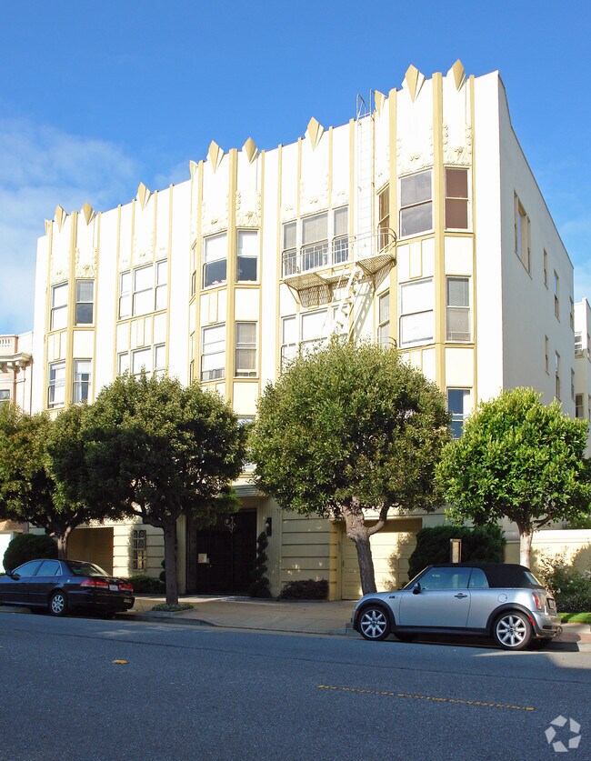 Building Photo - 3839 Divisadero