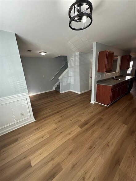 Building Photo - 2805 Vining Ridge Terrace