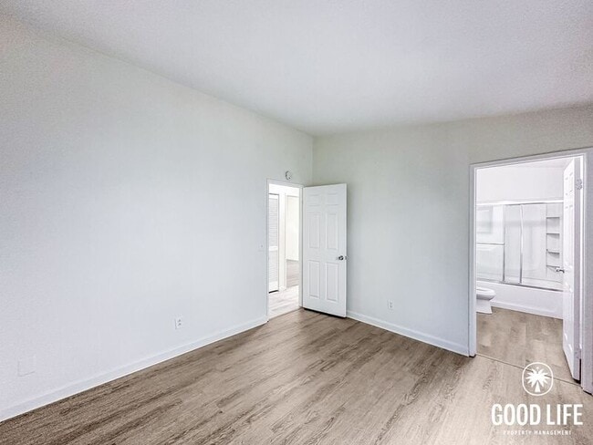 Building Photo - 3927 33rd St