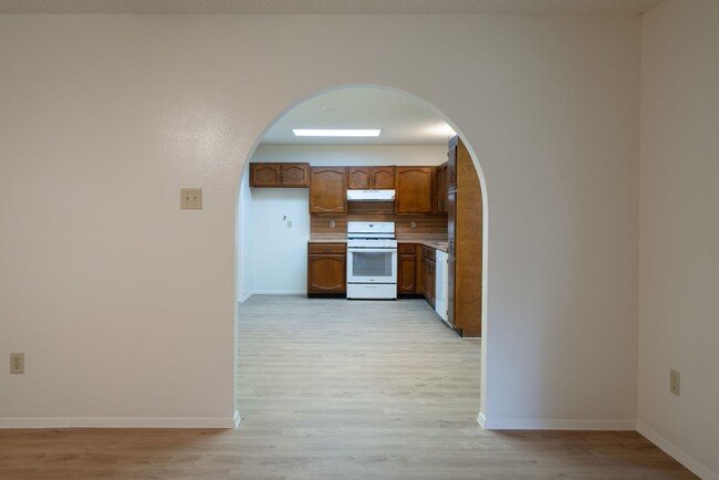 Building Photo - Home for Rent