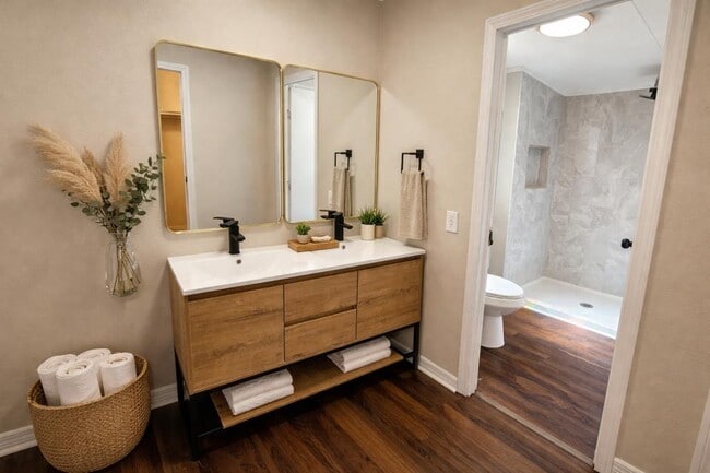 Building Photo - 2620 Indigo Ave