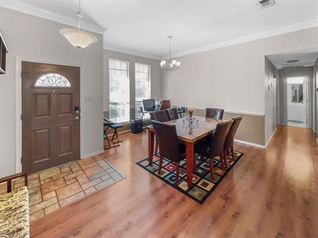 Building Photo - 3715 Dahlia Dr