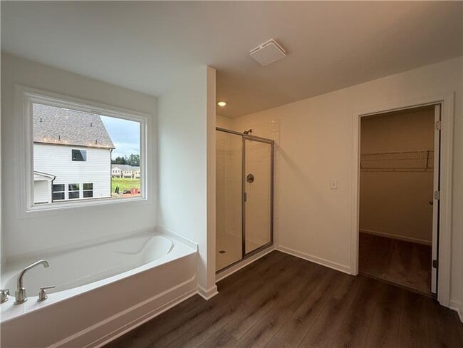 Building Photo - 5449 Hargrove Way