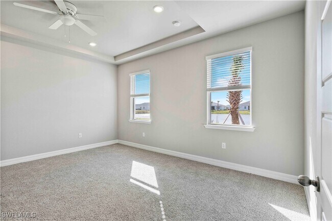 Building Photo - 16420 Seven Lks Ave