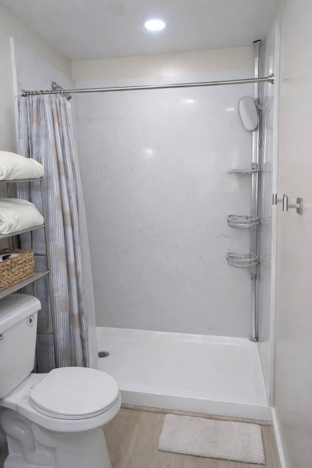 Building Photo - 350 Rockaway Ave