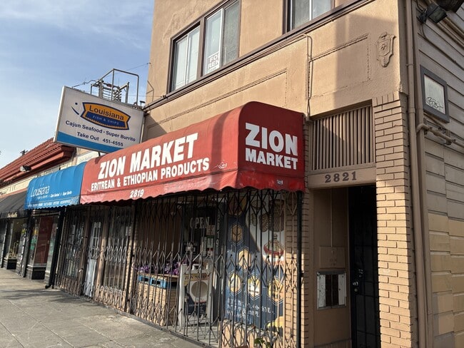 Building Photo - 2817 Telegraph Ave