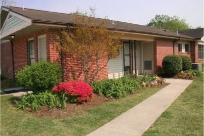 Hammond Hills - 70 Bastogne Dr