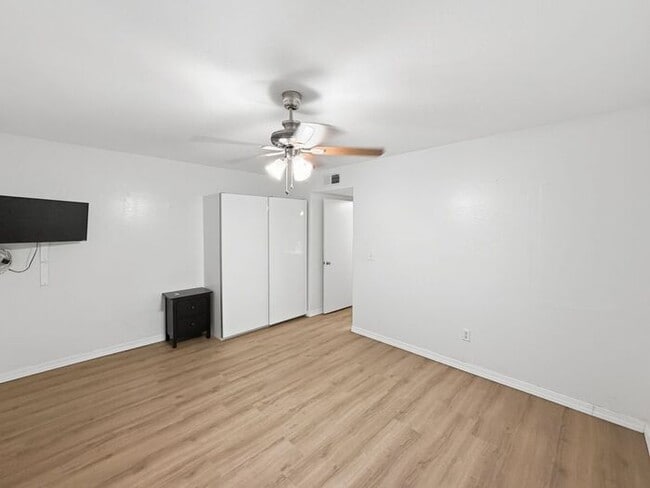 Building Photo - Townhome in the heart of Tempe!