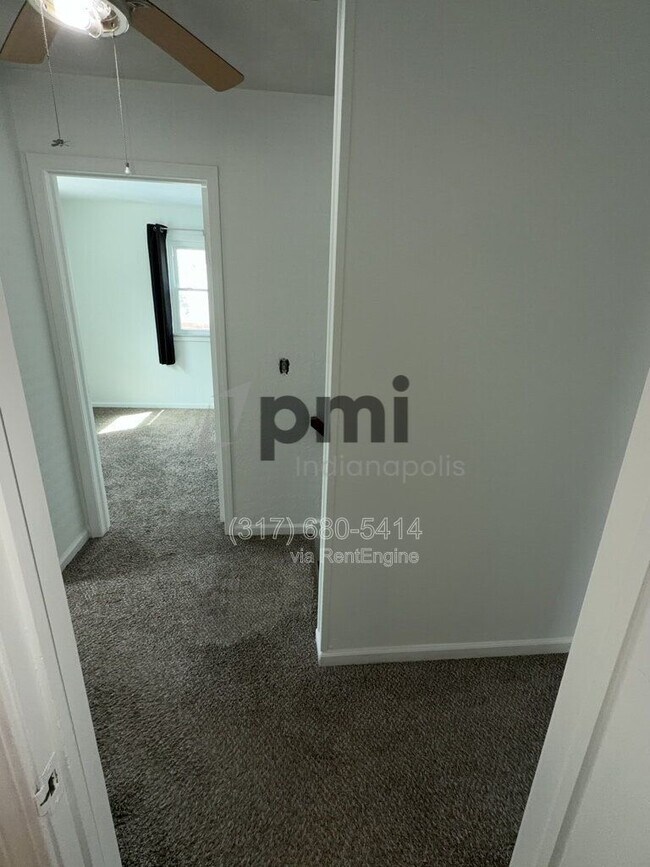 Building Photo - 635 Phaeton Pl