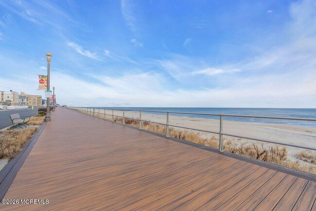Building Photo - 480 Ocean Blvd