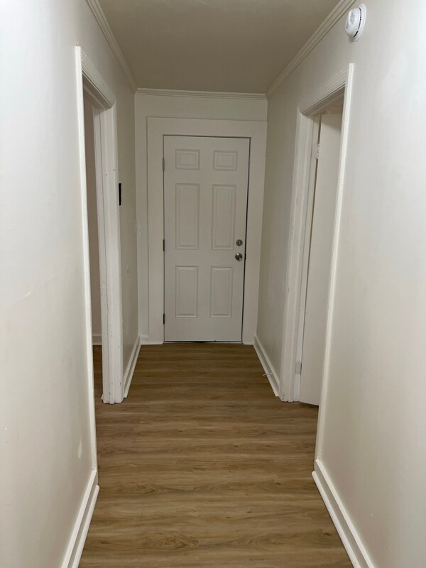 Building Photo - 103 Henry St