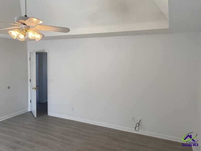 Building Photo - 282 Northridge Dr