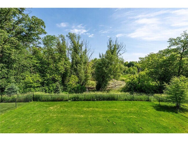 Building Photo - 5596 Orchard Cove