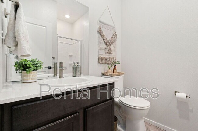 Building Photo - 2702 Barnstormer St