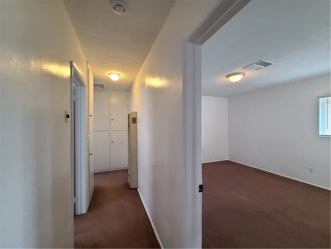 Building Photo - 35013 Vickey Way