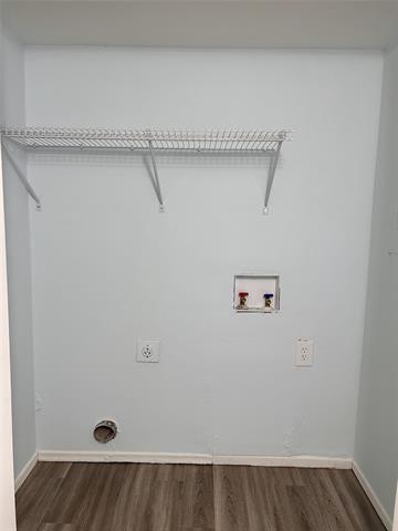 Building Photo - 2410 Hollandale Cir