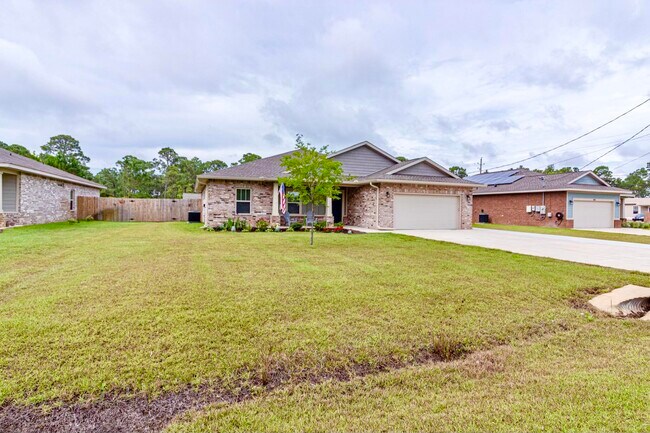 Building Photo - 9209 Ridge Rd