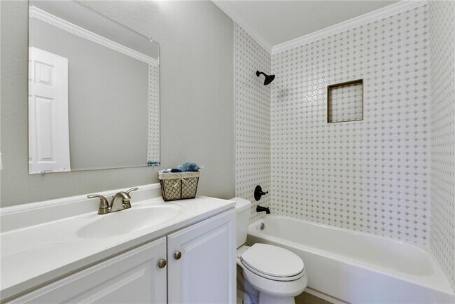 Building Photo - 12910 Candlestick Pl