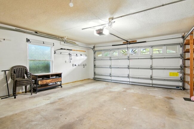 Building Photo - 24 Cinderella Ln NW