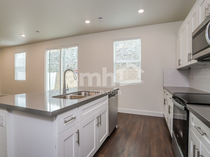 Building Photo - 6553 Enlightenment Dr