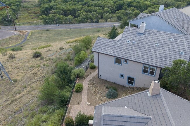 Building Photo - 1478 Varsity Dr